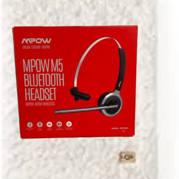 👣4/$20.  MPOW Black Bluetooth Wireless Headset Over Ear Headset with Mic - Picture 1 of 4